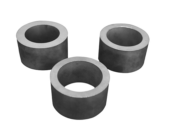 Hot-pressed ring boron carbide ceramics